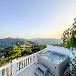 Renovated With Jacuzzi Near * Cómpeta