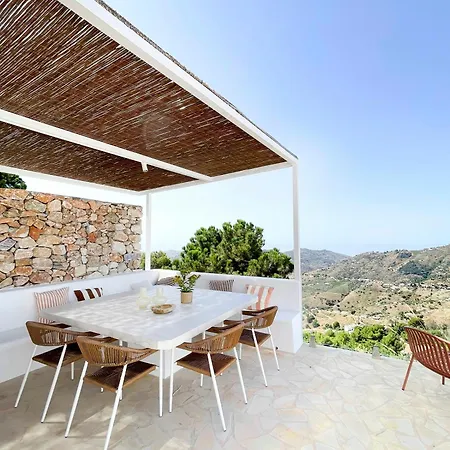 Renovated With Jacuzzi Near Casa vacanze