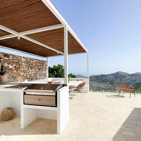 Renovated With Jacuzzi Near *